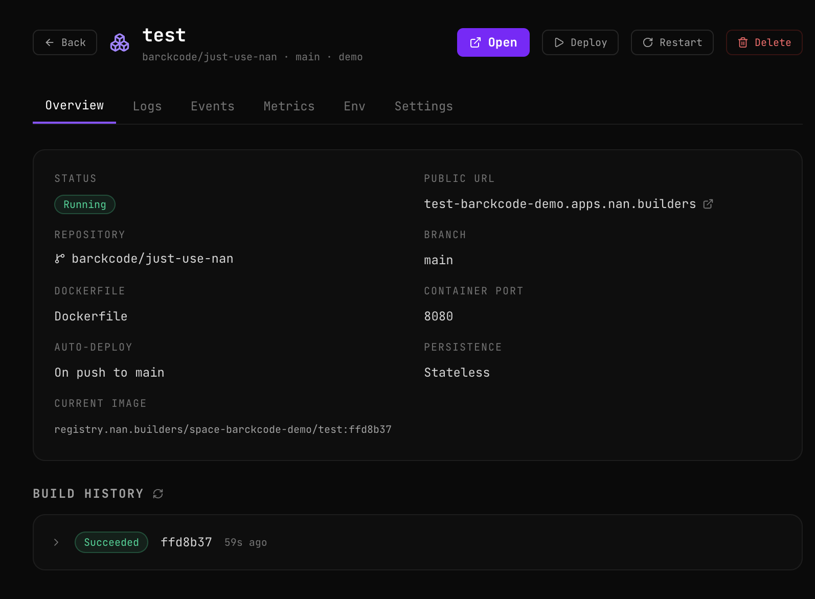 App en estado Running con botón Open